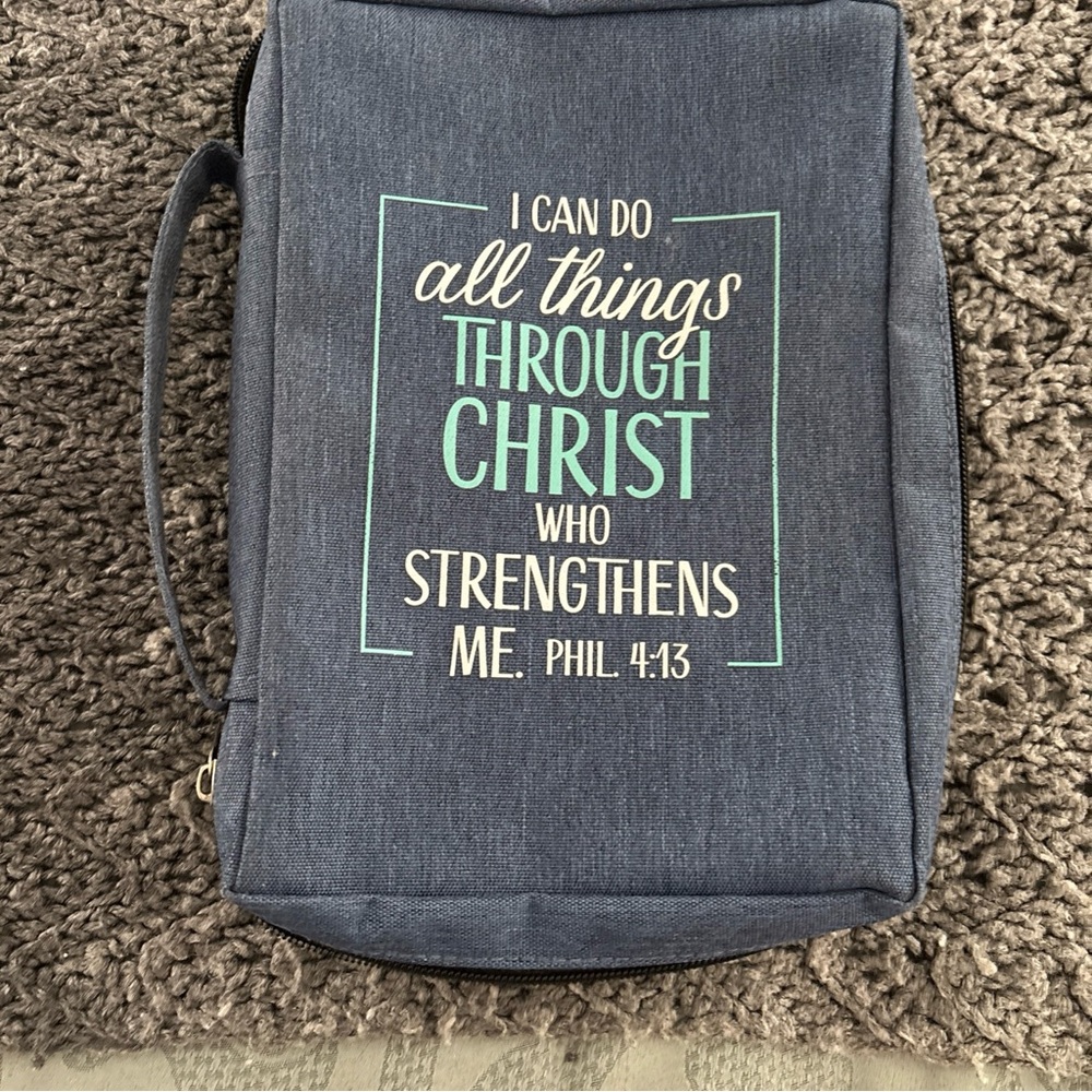 Source Unknown Blue Bible Cover Bag with Inspirational Quote